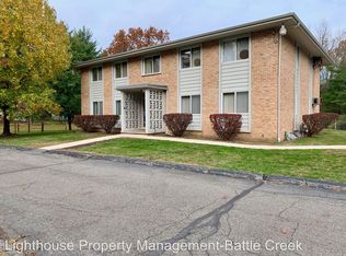 632 Garrison Rd APT C, Battle Creek, MI 49017