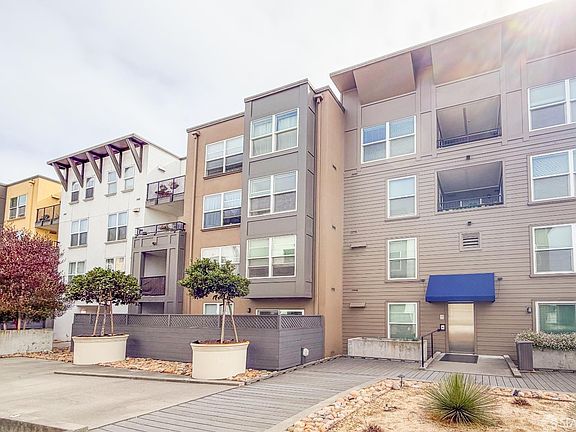 3rd image of 8300 Oceanview Ter APT 307