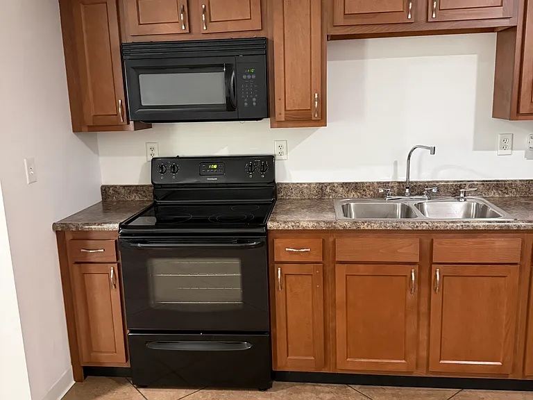 1810 N 13th St #1810 — Photo 12