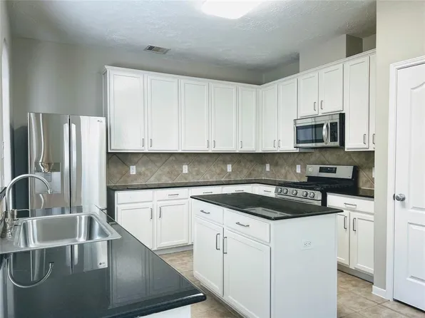 7415 Hollister Rdg, Houston, TX 77040