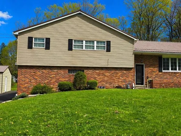 262 Rose Branch St, Johnstown, PA 15909