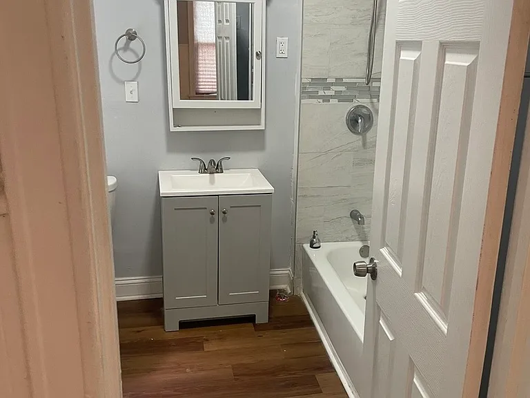 451 E 111th St SE #2R — Photo 6