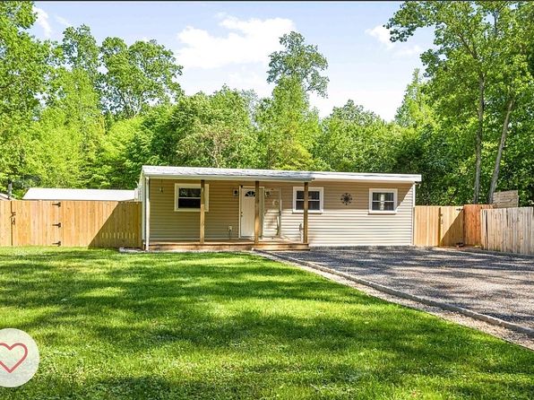 1659 Sunken Meadow Rd, Spring Grove, VA 23881