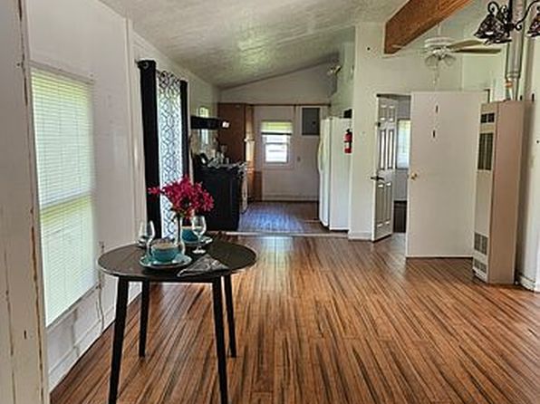 4341 Meads Creek Rd, Painted Post, NY 14870