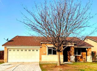 7111 Santana Sun Dr, Bakersfield, CA 93313