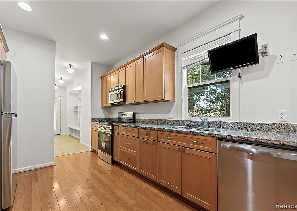 937 Ruffner Ave, photo 13