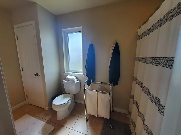 2309 N Water St — Photo 11
