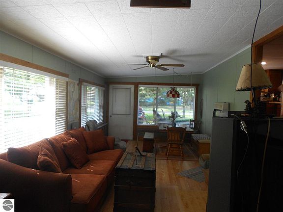 5th image of 4961 E Michigan Ave