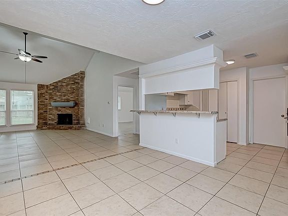 5th image of 22723 Garden Canyon Dr