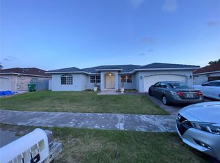 15464 SW 172nd Ter, Miami, FL 33187