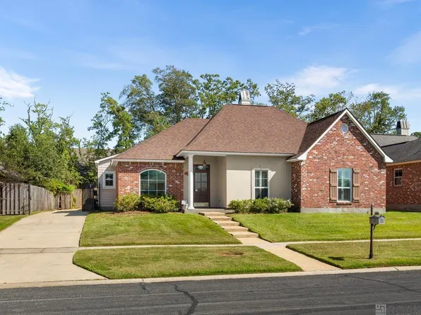 3837 Secretariat Dr, Baton Rouge, LA 70816