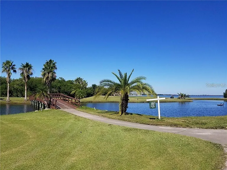 2700 Cove Cay Dr #1-6D — Photo 37