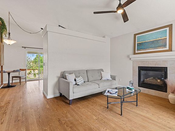 5th image of 9712 Queenscliffe Dr