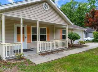 9205 Landing Dr, Calabash, NC 28467