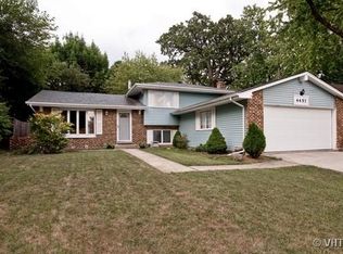 4457 Normandy Dr, Lisle, IL 60532