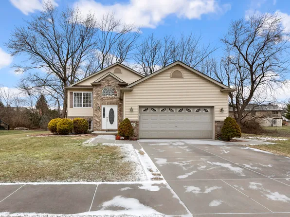 1460 State St, Hobart, IN 46342