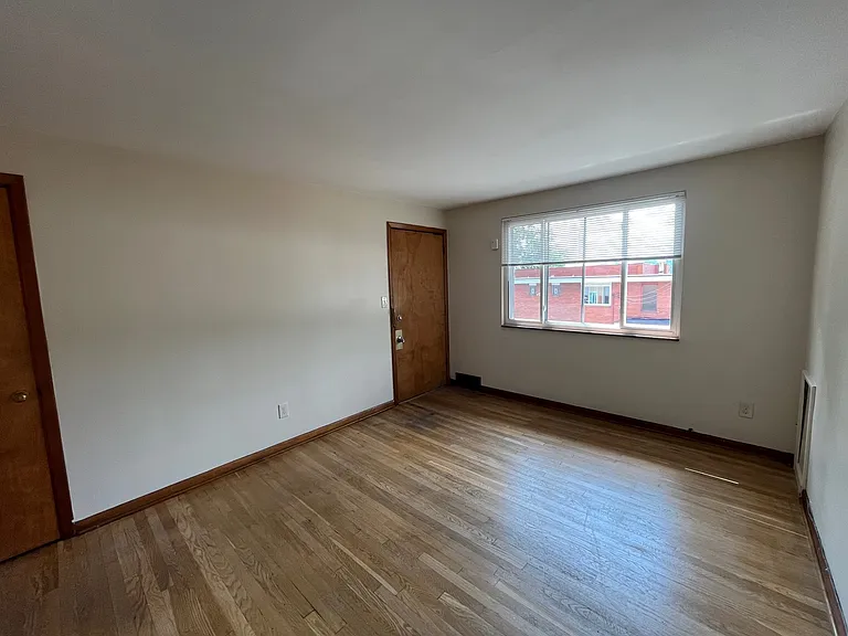 140 Lacrosse St #B3 — Photo 5