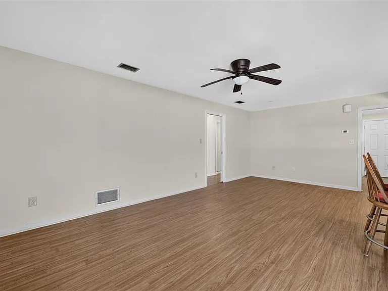 125 E Faith Ter — Photo 13