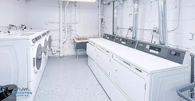 Rented by Brighton Management | media 8