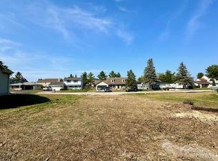 5633 Dorset Ave, Racine, WI 53406