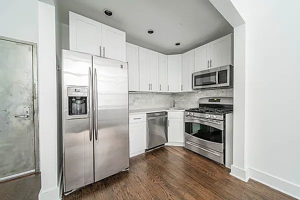 1st image of 555 Lenox Ave APT 1C