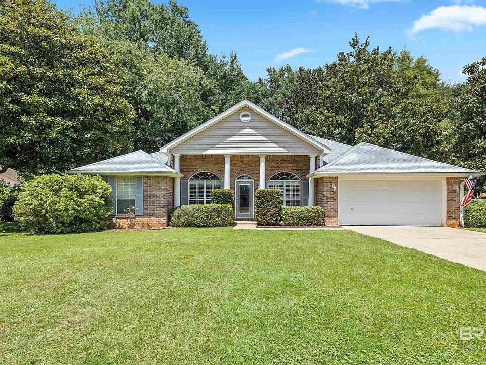 1st image of 15193 Julieann Ln