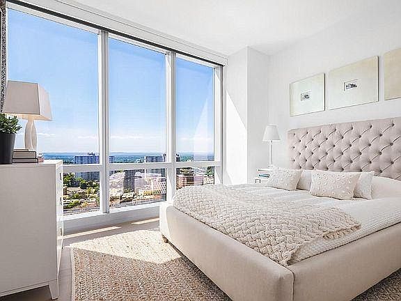 5th image of 100 Bruce Reynolds Blvd S #907
