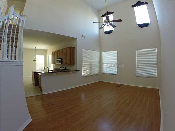 2nd image of 2148 The Oaks Blvd