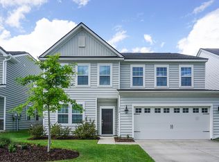 678 Silver Moss Dr, Moncks Corner, SC 29461