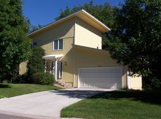 17837 Powderhorn Dr, Minnetonka, MN 55345