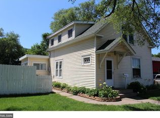 2527 N Ferry St, Anoka, MN 55303