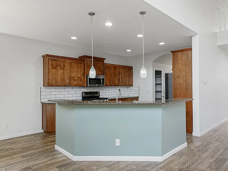 2643 Andrew Ave NW — Photo 27