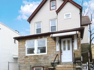 324 Hoboken Rd, East Rutherford, NJ 07073