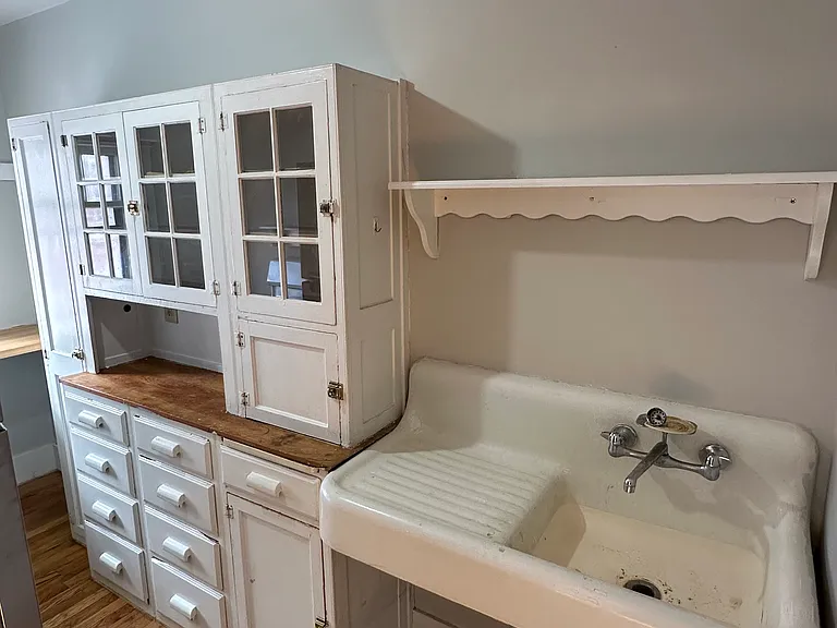 46 S Main St #11 — Photo 1