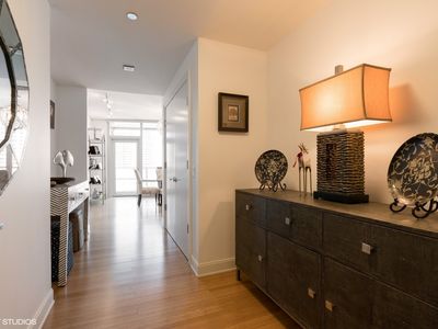 340 E Randolph St APT 1203, Chicago, IL, 60601
