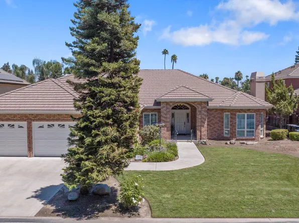 1516 N Roeben Drive, Visalia, CA 93291