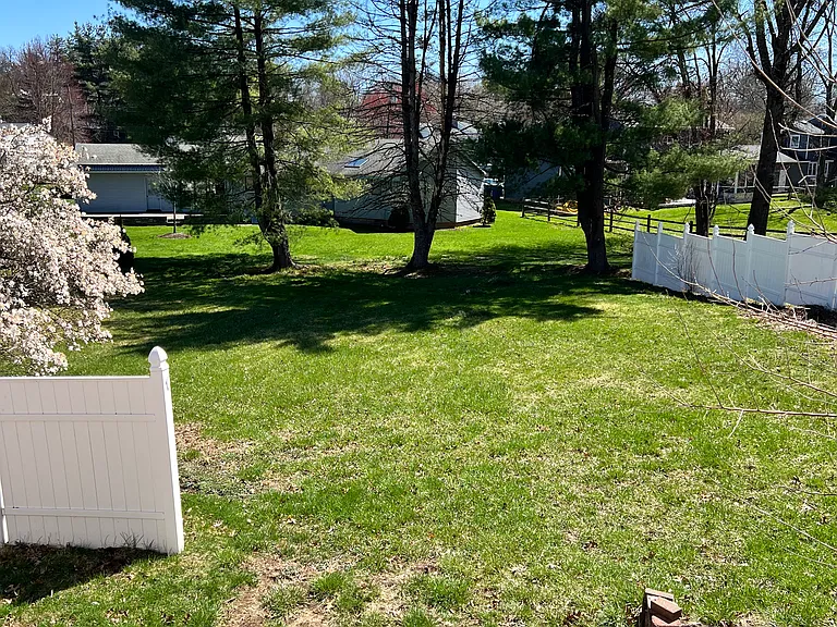 98 Kirkwood Rd — Photo 13