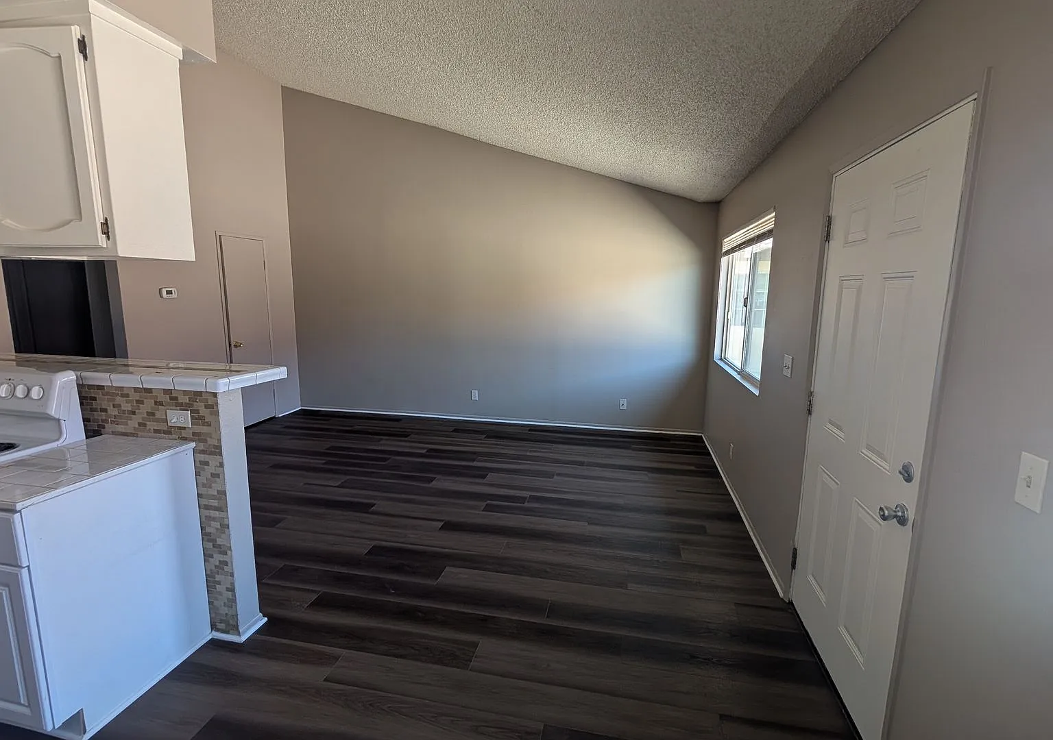 Palo Alto Apts — Photo 3