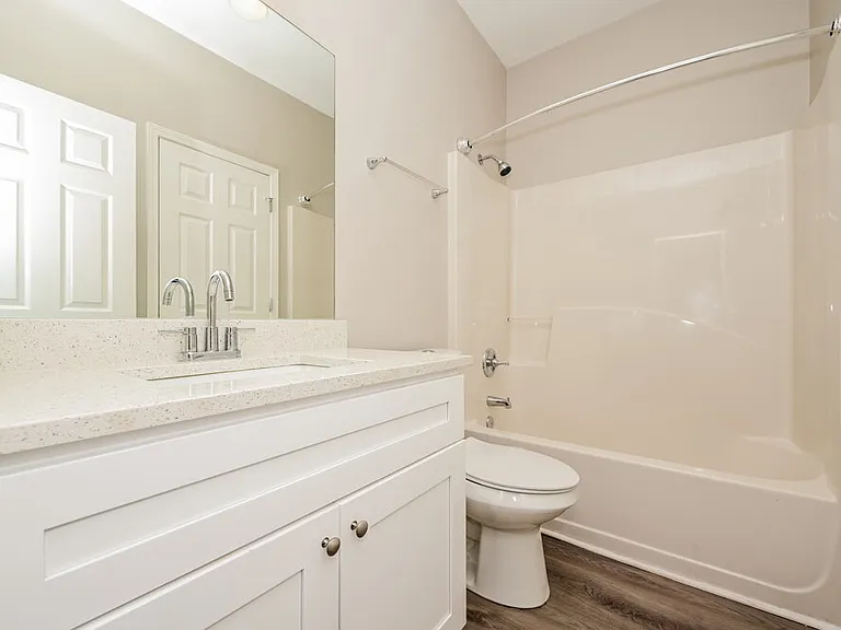 1101 E Shoreview Rd — Photo 14
