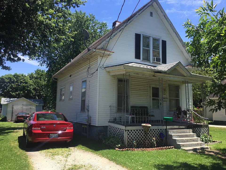 1st image of 121 Arnold St