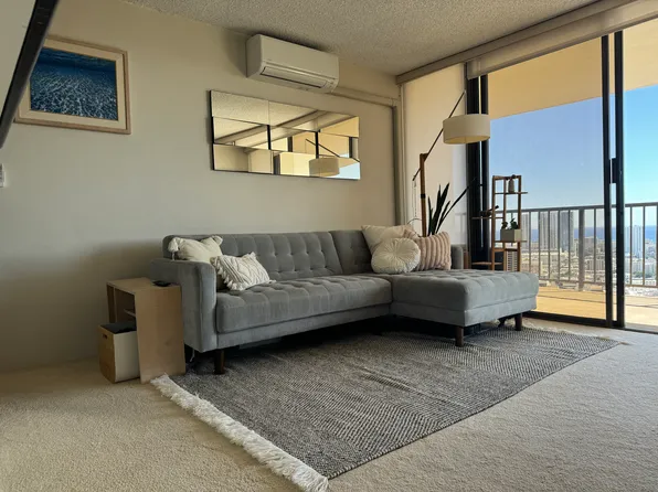 1201 Wilder Ave APT 2904, Honolulu, HI 96822