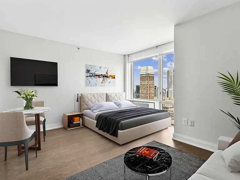 125 W 31st St #44G — Photo 9
