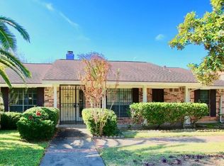 8606 Humphreys Dr, Houston, TX 77083