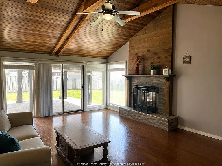 3515 Glenwood Ave — Photo 6
