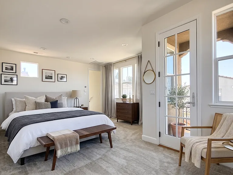 Primary Bedroom (Virtually Staged)