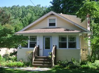 54 Cottage St, Unionville, CT 06085