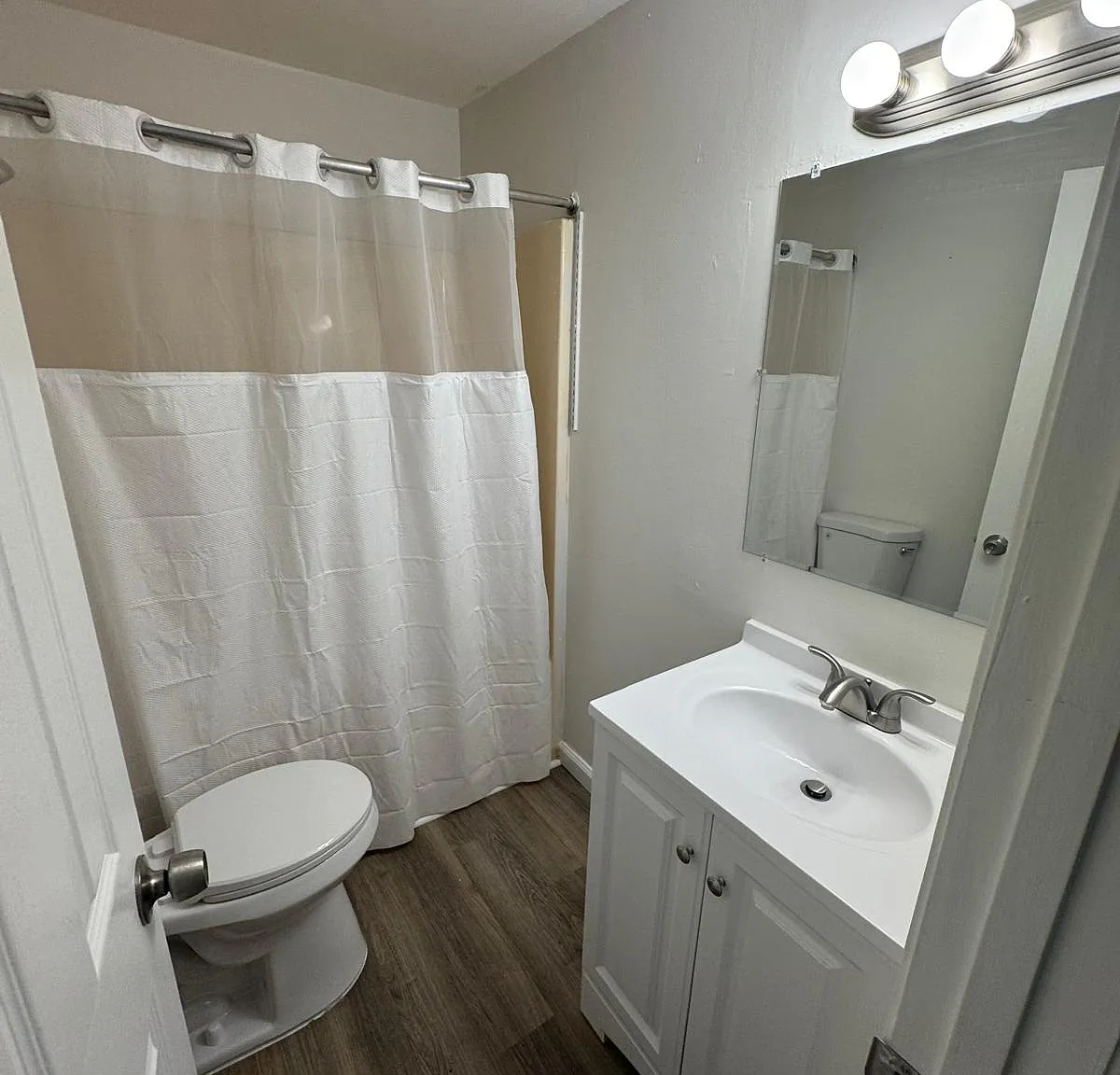 1 bed, 550 sqft, $950 — Photo 4