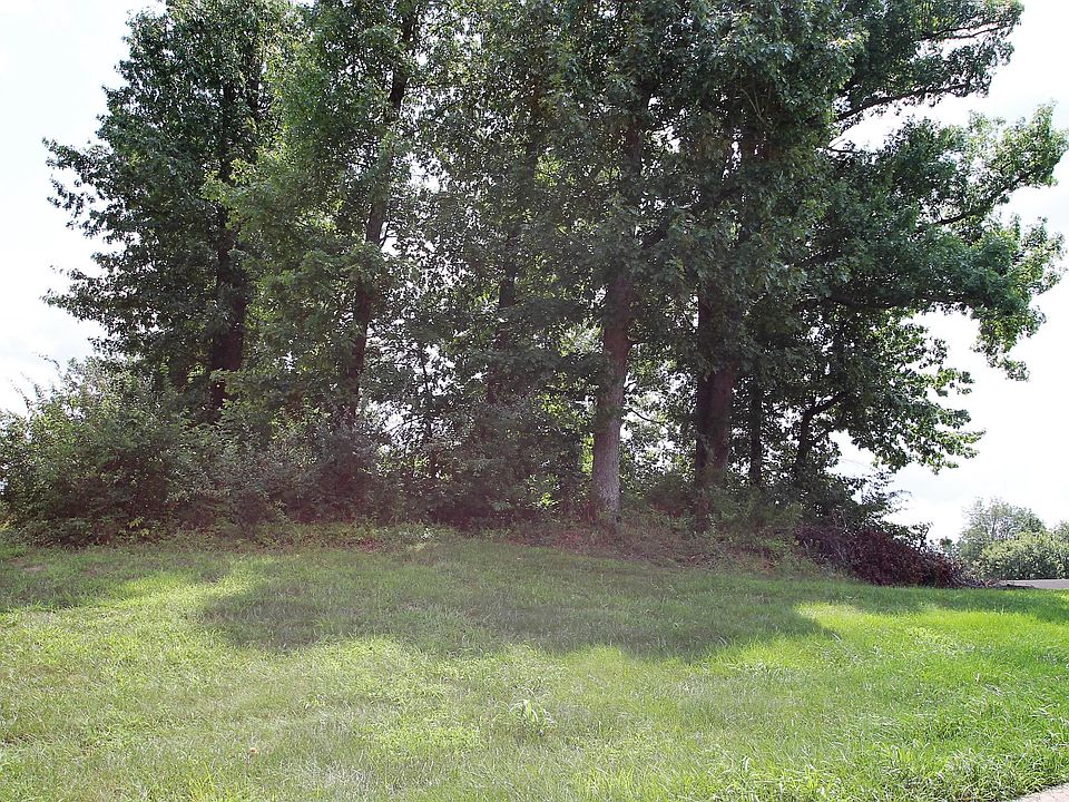 2nd image of 8701 Fairmount Ridge Ct
