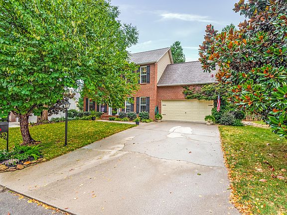 2nd image of 8211 Kingstree Ln #1