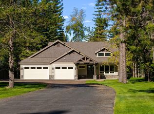 1047 Comeback Bay Ln, Sagle, ID 83860